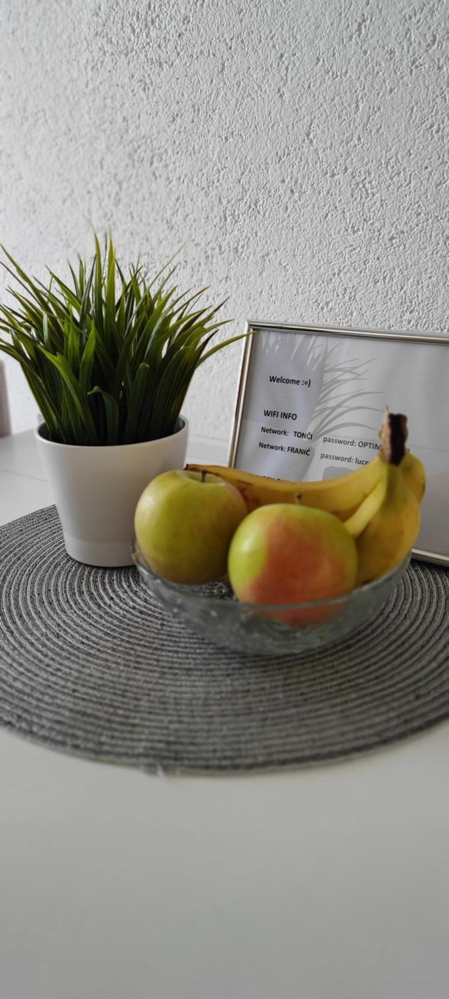 Apartment Franic Sućuraj Habitación foto
