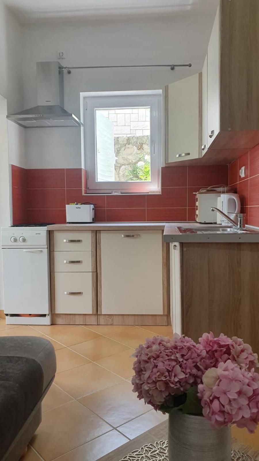 Apartment Franic Sućuraj Habitación foto