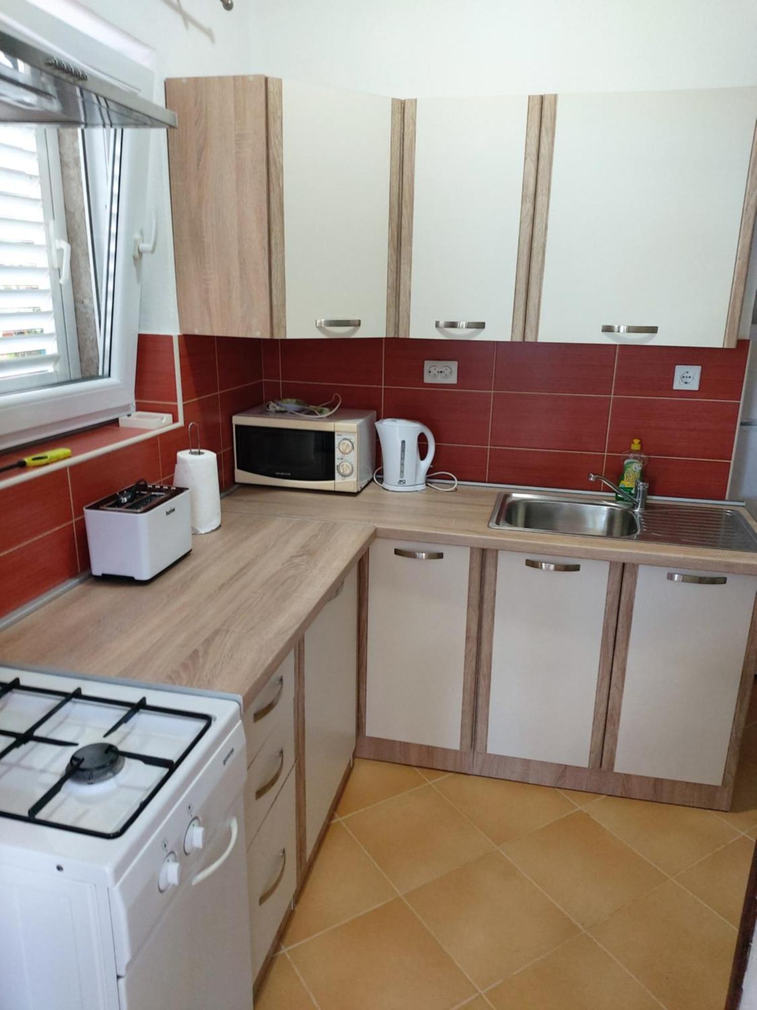 Apartment Franic Sućuraj Habitación foto